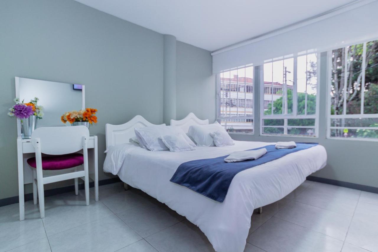 Apartasuites & Hotel Bogota Teusaquillo Εξωτερικό φωτογραφία