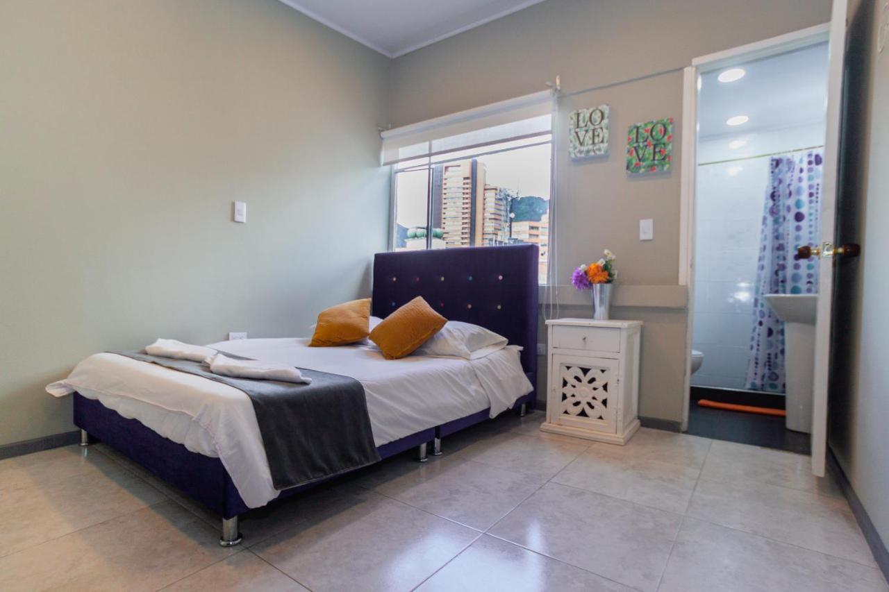 Apartasuites & Hotel Bogota Teusaquillo Εξωτερικό φωτογραφία