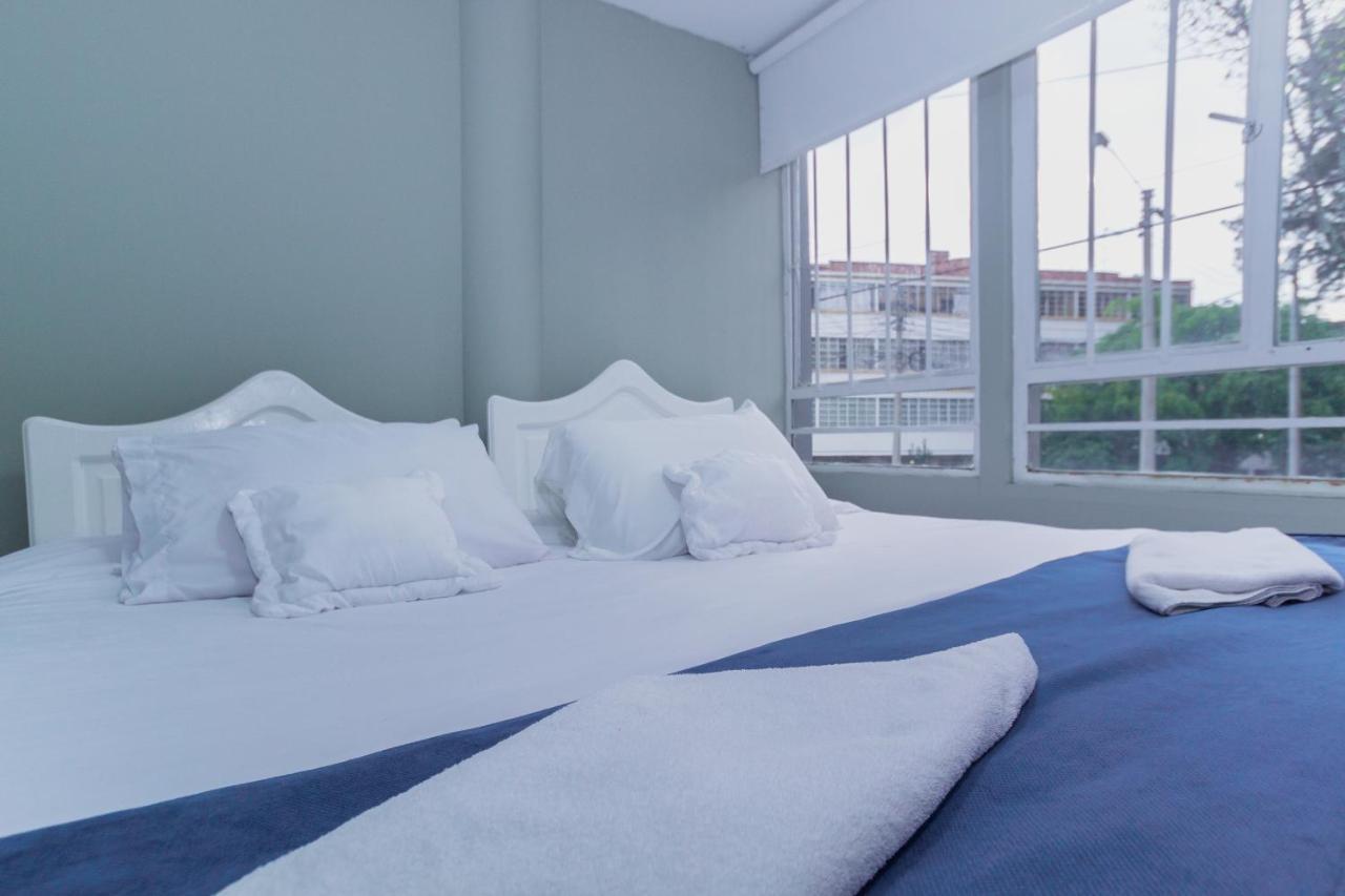 Apartasuites & Hotel Bogota Teusaquillo Εξωτερικό φωτογραφία
